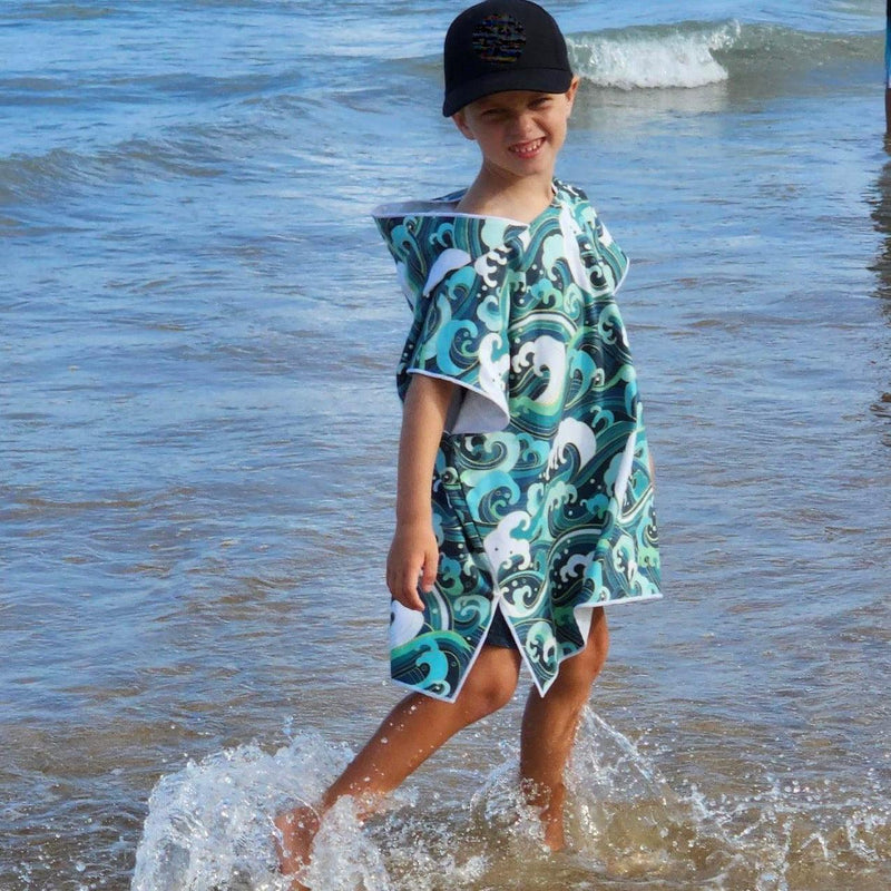 Wipeout - Sand-Free Beach Hoodie - Sandi Toes wading in the surf