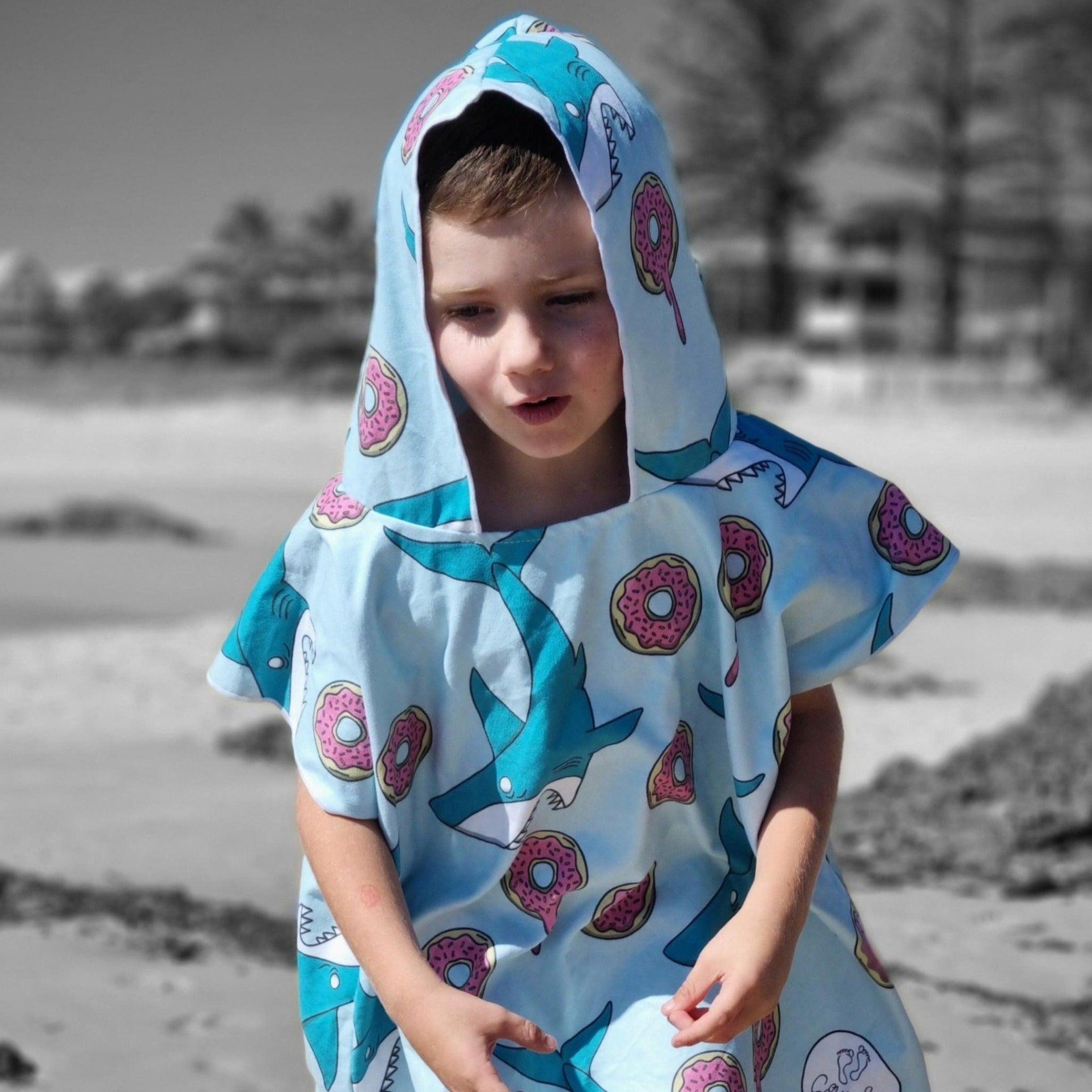 Feeding Frenzy - Sand-Free Beach Hoodie - Sandi Toes